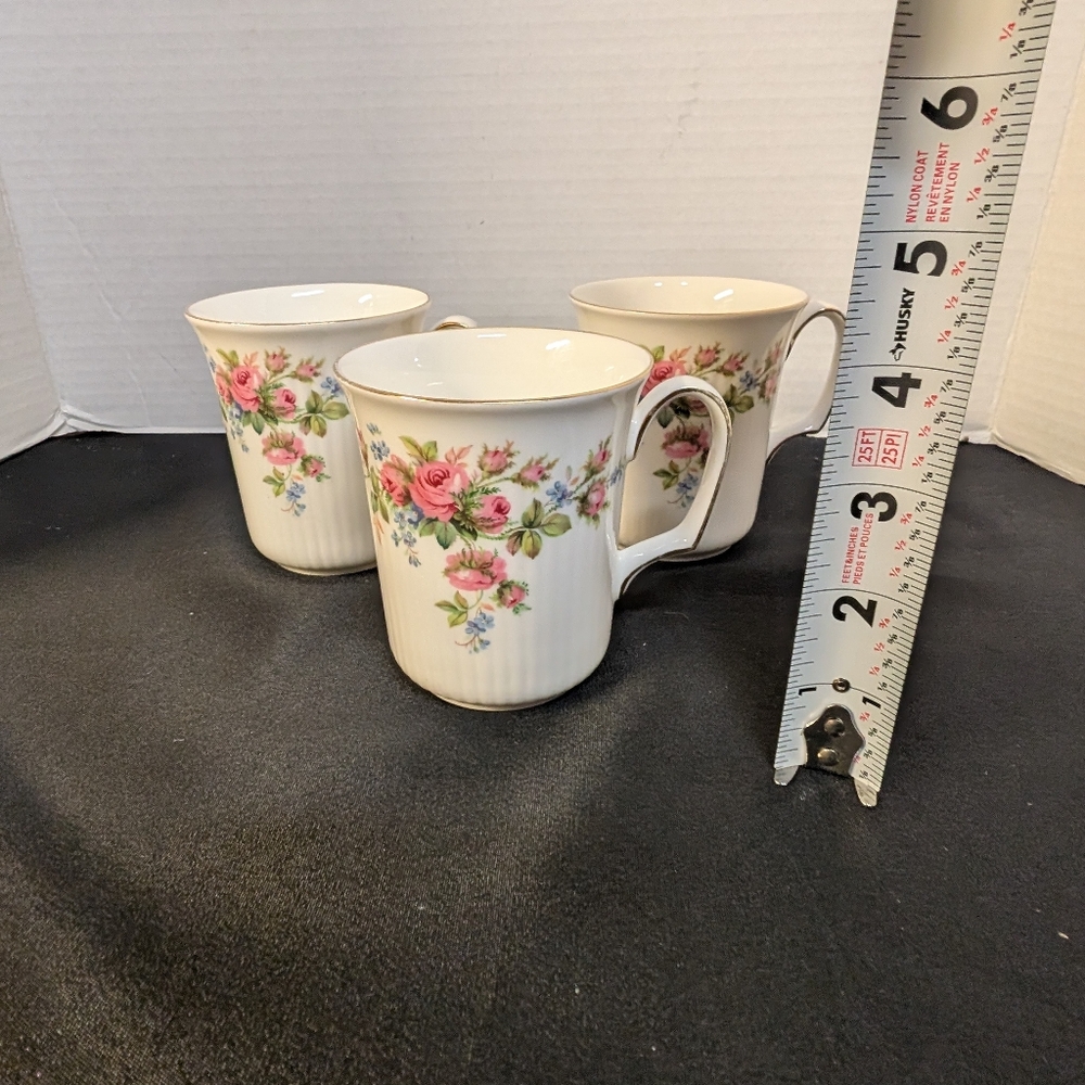 Royal Albert Moss Rose Bone China England Coffee Tea Mugs Cups set, lot of 3 - Picture 16 of 16